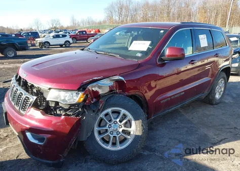 2018 Jeep Grand Cherokee Laredo 4X4 z USA, uszkodzony, nr VIN 1C4RJFAG0JC272731
